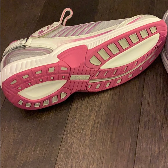 Brand new never worn Orthopaedic Bio Fit runner - Picture 4 of 7